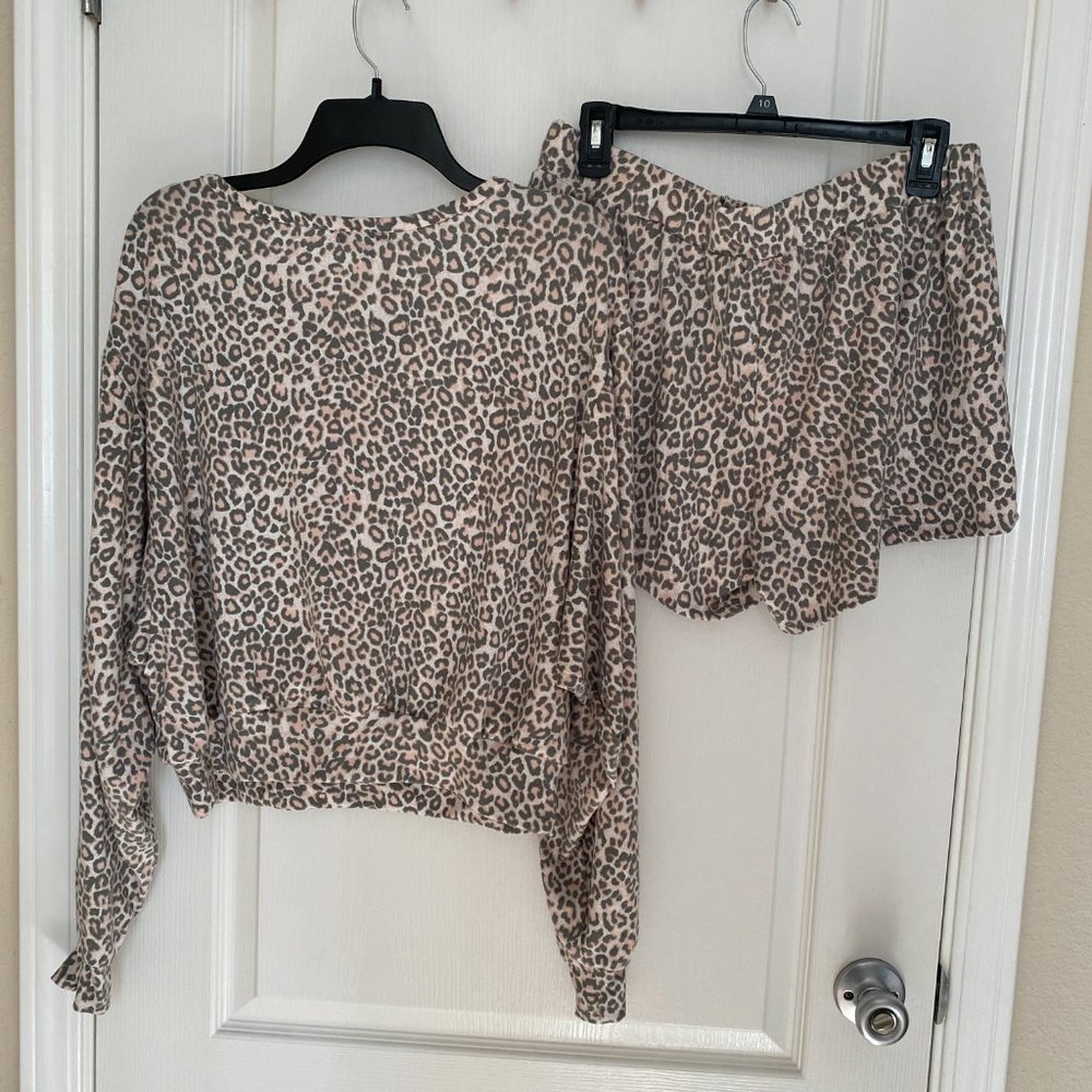 TART Intimates 2pc Cropped Pullover & Short Set - Picture 2 of 4
